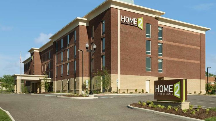 Home2 Suites Middleburg Heights Exterior
