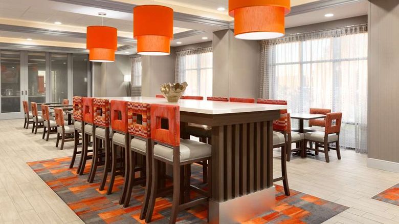 <b>Hampton Inn North Olmsted Cleveland Arpt Restaurant</b>. Images powered by <a href="https://iceportal.shijigroup.com/" title="IcePortal" target="_blank">IcePortal</a>.