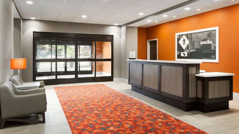 <b>Hampton Inn North Olmsted Cleveland Arpt Lobby</b>. Images powered by <a href="https://iceportal.shijigroup.com/" title="IcePortal" target="_blank">IcePortal</a>.