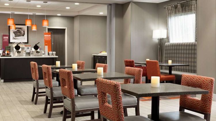 Hampton Inn North Olmsted Cleveland Arpt Restaurant