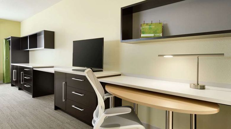 <b>Home2 Suites by Hilton Cleveland Room</b>. Images powered by <a href="https://iceportal.shijigroup.com/" title="IcePortal" target="_blank">IcePortal</a>.