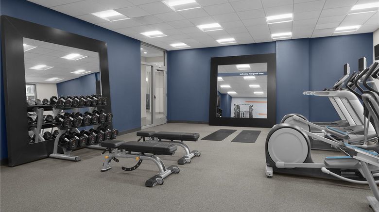 <b>Hampton Inn & Suites Charlotte/Ballantyn Health</b>. Images powered by <a href="https://iceportal.shijigroup.com/" title="IcePortal" target="_blank">IcePortal</a>.