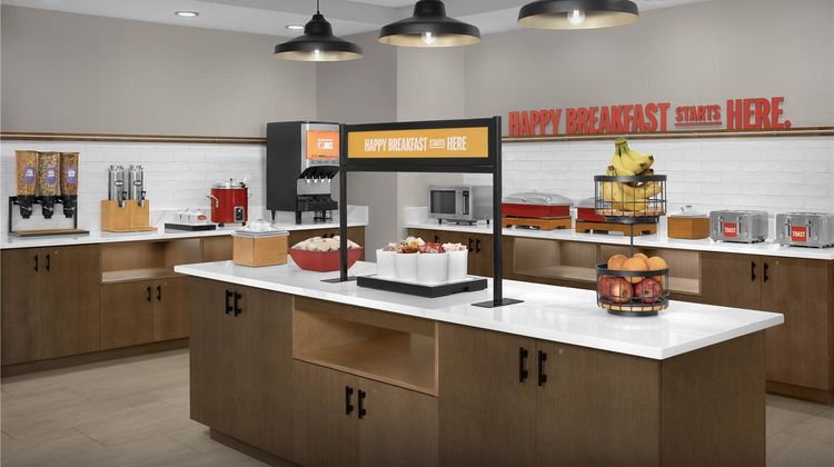 Hampton Inn & Suites Charlotte/Ballantyn Restaurant