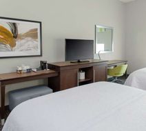 Hampton Inn & Suites Scioto Downs Room