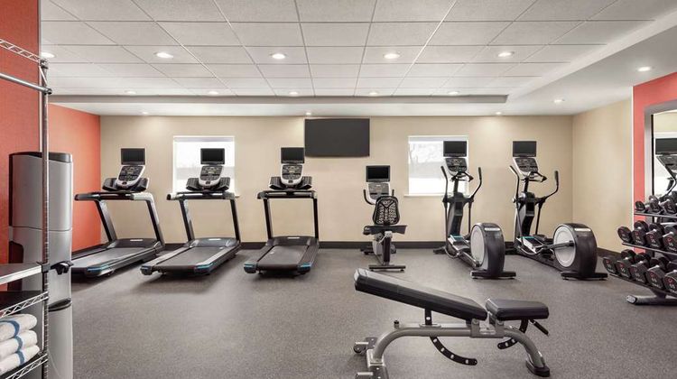 Home2 Suites by Hilton Woodbridge Health