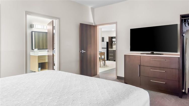 Home2 Suites Dallas Grand Prairie Room