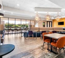 Home2 Suites Dallas Grand Prairie Lobby