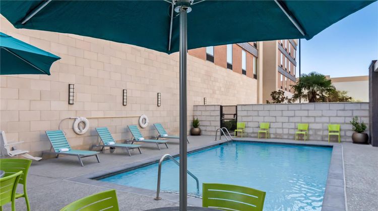 Home2 Suites Dallas Grand Prairie Pool