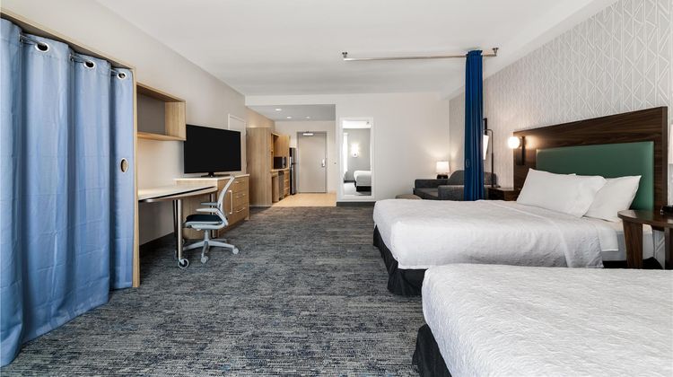 Home2 Suites by Hilton Dallas Addison Room
