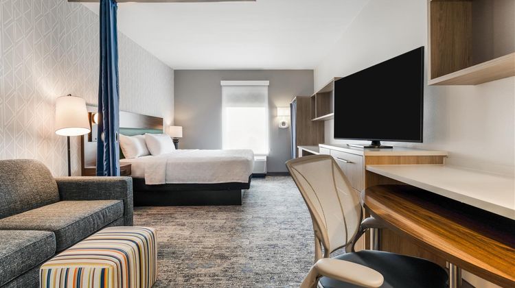 Home2 Suites by Hilton Dallas Addison Room