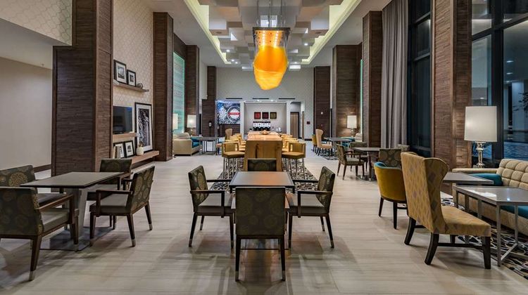 Hampton Inn & Suites Dallas-The Colony Lobby