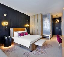 AlRayyan Hotel Doha, Curio Collection Room