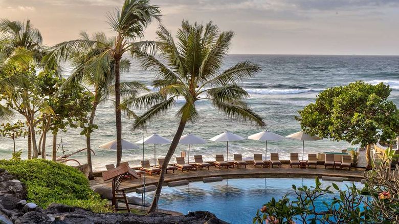 <b>Hilton Bali Resort Pool</b>. Images powered by <a href="https://iceportal.shijigroup.com/" title="IcePortal" target="_blank">IcePortal</a>.