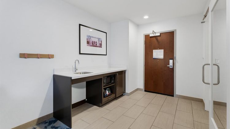 Hampton Inn by Hilton Detroit/Dearborn Other