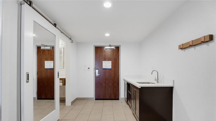 Hampton Inn by Hilton Detroit/Dearborn Other