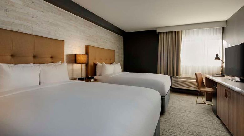 <b>Highline Vail - a DoubleTree by Hilton Room</b>. Images powered by <a href="https://iceportal.shijigroup.com/" title="IcePortal" target="_blank">IcePortal</a>.