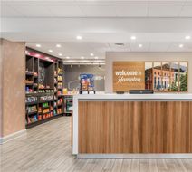 Hampton Inn Eufaula Lobby