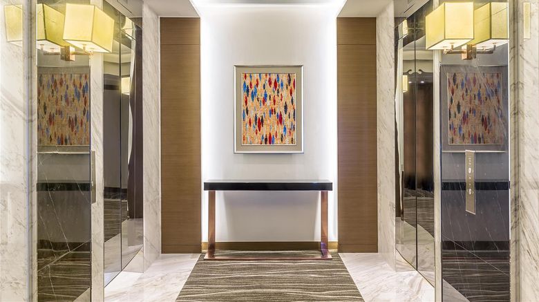 <b>Hilton Garden Inn Hong Kong Mongkok Lobby</b>. Images powered by <a href="https://iceportal.shijigroup.com/" title="IcePortal" target="_blank">IcePortal</a>.