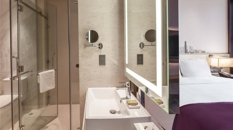 <b>Hilton Garden Inn Hong Kong Mongkok Room</b>. Images powered by <a href="https://iceportal.shijigroup.com/" title="IcePortal" target="_blank">IcePortal</a>.