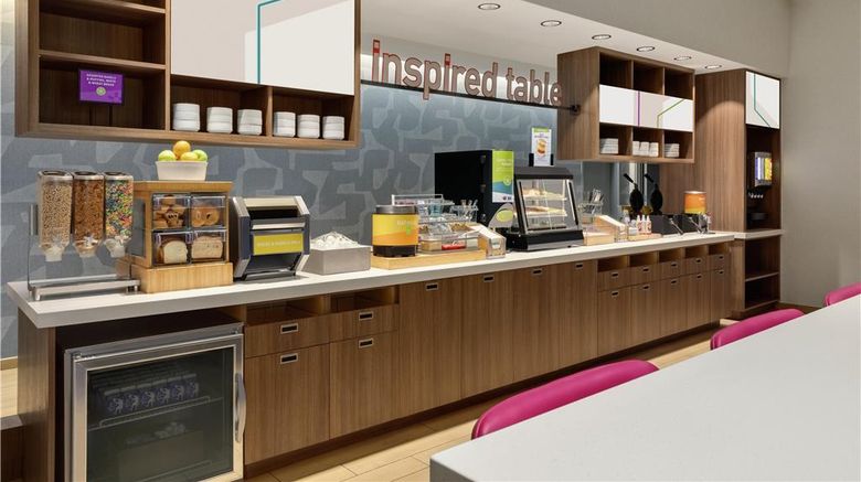 <b>Home2 Suites Houston Energy Corridor Restaurant</b>. Images powered by <a href="https://iceportal.shijigroup.com/" title="IcePortal" target="_blank">IcePortal</a>.