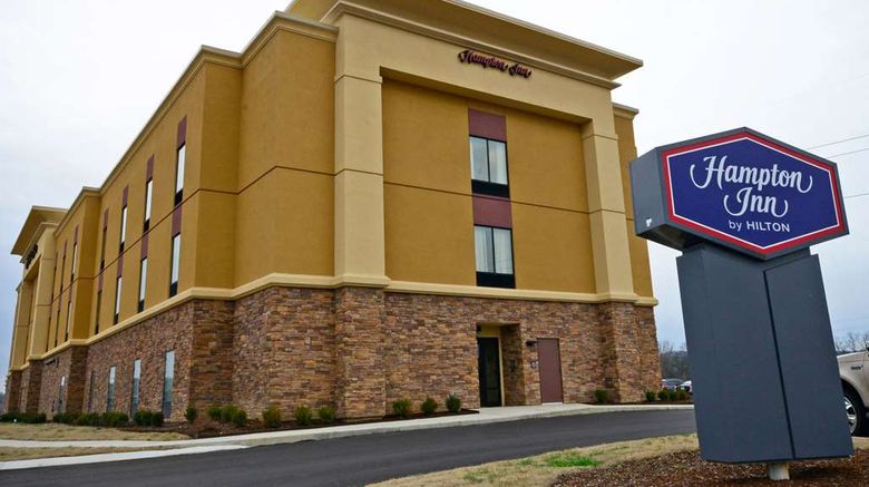 <b>Hampton Inn Pulaski Exterior</b>. Images powered by <a href="https://iceportal.shijigroup.com/" title="IcePortal" target="_blank">IcePortal</a>.