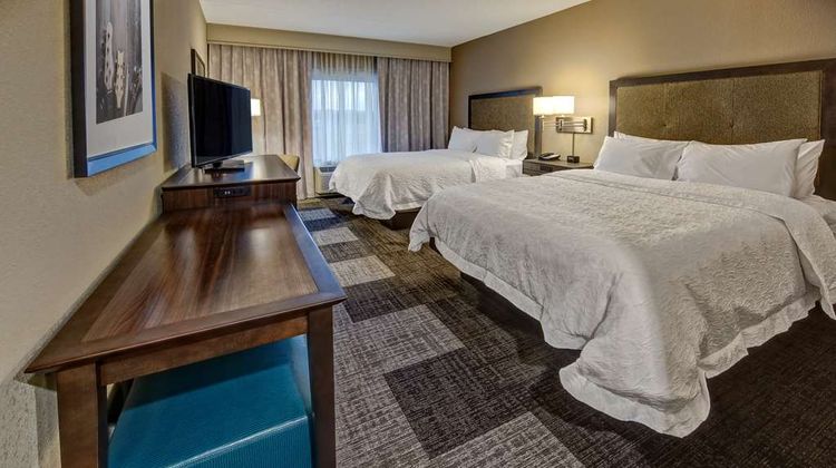 Hampton Inn & Suites Nashville/Henderson Room