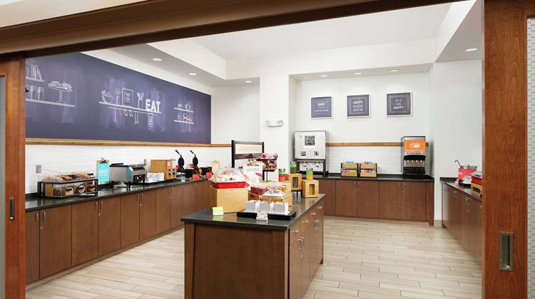 Hampton Inn Wilmington Downtown Restaurant