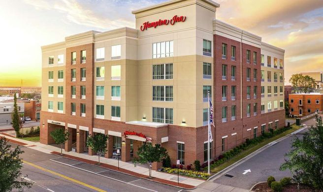 Hampton Inn Wilmington Downtown Exterior