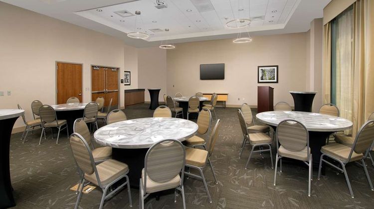 Hampton Inn Wilmington Downtown Meeting