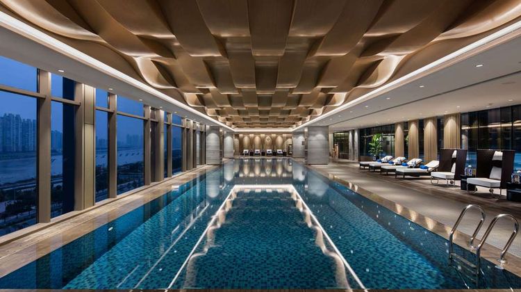 Hilton Quanzhou Riverside Pool