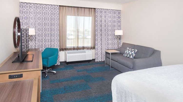 Hampton Inn & Suites LAX El Segundo Room