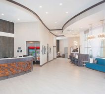 Hampton Inn & Suites LAX El Segundo Lobby