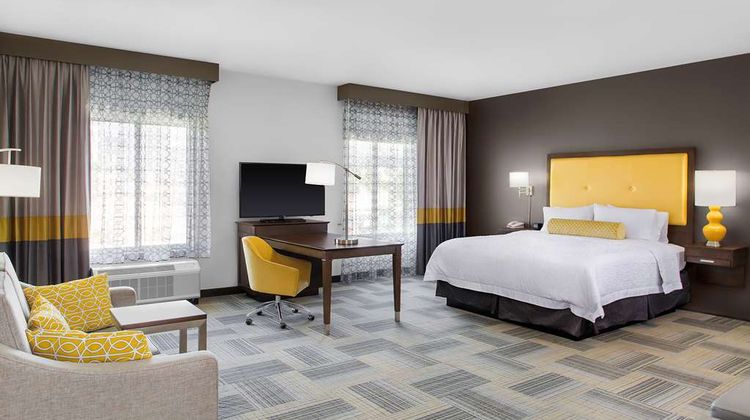 Hampton Inn/Suites Los Angeles/Hollywood Room