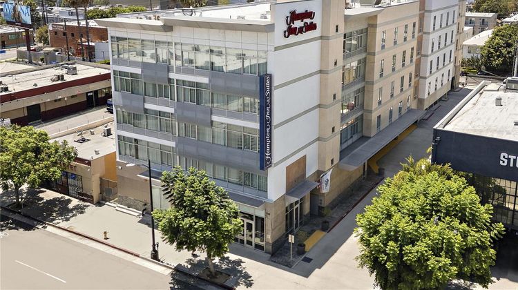 Hampton Inn/Suites Los Angeles/Hollywood Exterior