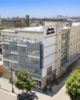 Hampton Inn/Suites Los Angeles/Hollywood