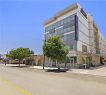 Hampton Inn/Suites Los Angeles/Hollywood Exterior