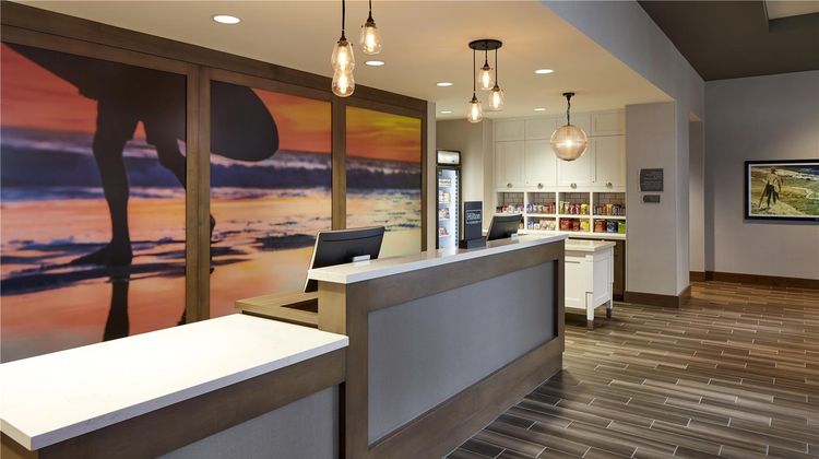 Homewood Suites LA/Redondo Beach Lobby