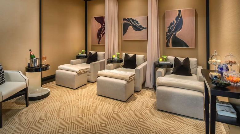 <b>Waldorf Astoria Beverly Hills Spa</b>. Images powered by <a href="https://iceportal.shijigroup.com/" title="IcePortal" target="_blank">IcePortal</a>.