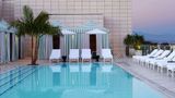 <b>Waldorf Astoria Beverly Hills Pool</b>. Images powered by <a href="https://iceportal.shijigroup.com/" title="IcePortal" target="_blank">IcePortal</a>.