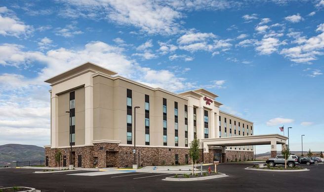 Hampton Inn Lewiston Exterior
