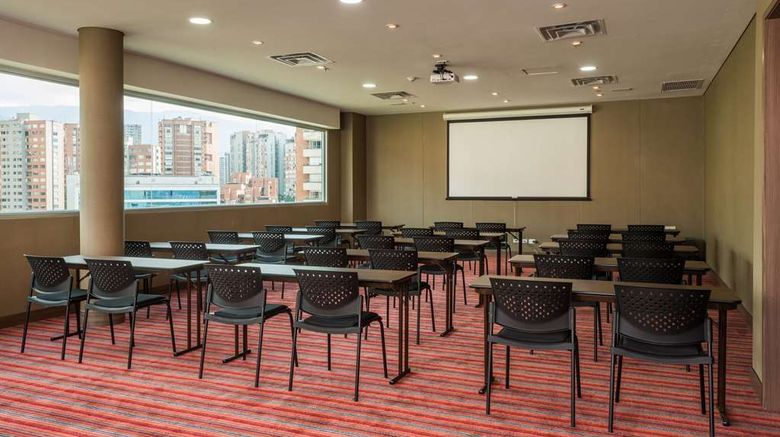 <b>Hampton by Hilton Medellin Meeting</b>. Images powered by <a href="https://iceportal.shijigroup.com/" title="IcePortal" target="_blank">IcePortal</a>.