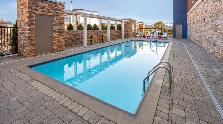 Home2 Suites by Hilton Meridian Pool