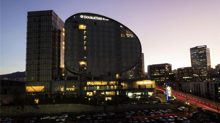 DoubleTree by Hilton Mexico City SantaFe Exterior