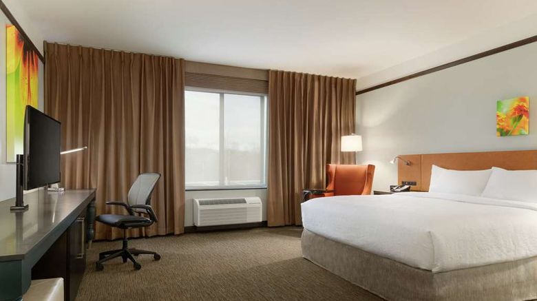 <b>Hilton Garden Inn Medford, OR Room</b>. Images powered by <a href="https://iceportal.shijigroup.com/" title="IcePortal" target="_blank">IcePortal</a>.
