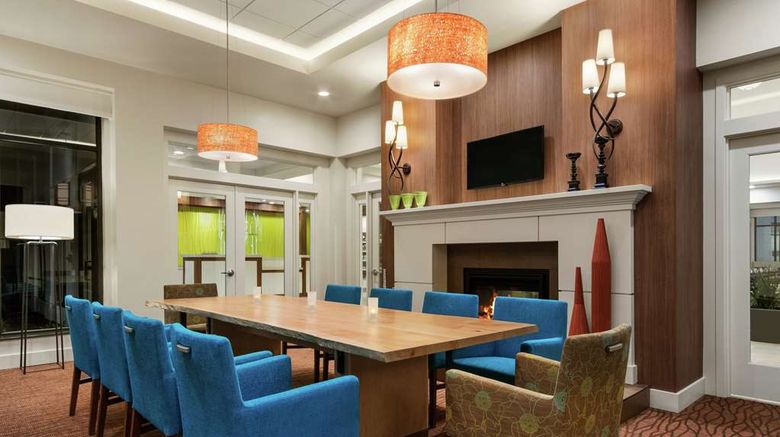 <b>Hilton Garden Inn Medford, OR Lobby</b>. Images powered by <a href="https://iceportal.shijigroup.com/" title="IcePortal" target="_blank">IcePortal</a>.