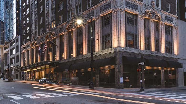 <b>Hotel Phillips-Curio Collection Hilton Exterior</b>. Images powered by <a href="https://iceportal.shijigroup.com/" title="IcePortal" target="_blank">IcePortal</a>.