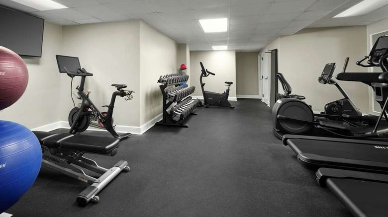<b>Hotel Phillips-Curio Collection Hilton Health</b>. Images powered by <a href="https://iceportal.shijigroup.com/" title="IcePortal" target="_blank">IcePortal</a>.