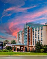 DoubleTree by Hilton Pleasant Prairie
