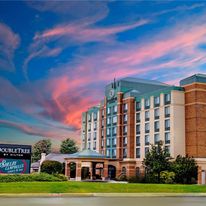 DoubleTree by Hilton Pleasant Prairie