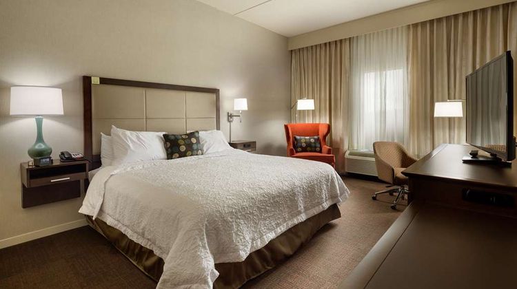 Hampton Inn Morristown, I-81 Room